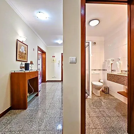 Zentrum By Interhome דירה קאניקו