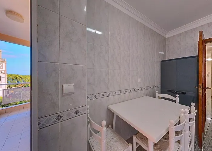 Zentrum By Interhome * קאניקו