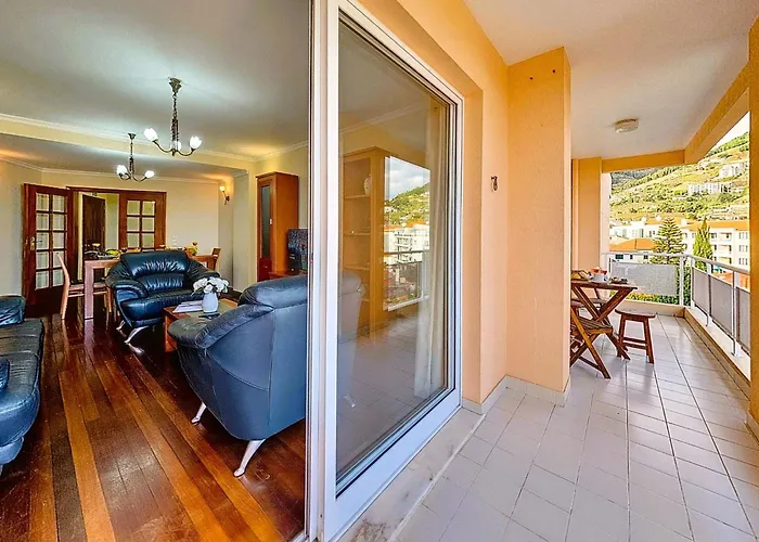 Zentrum By Interhome דירה קאניקו